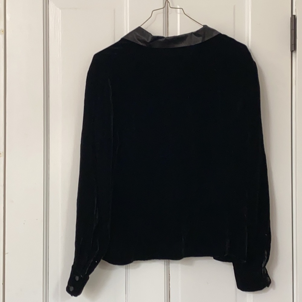 Ann Taylor Velvet and Silk shirt - Picture 2 of 7
